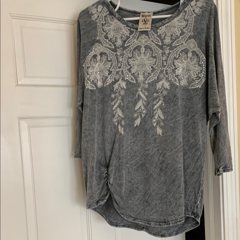 Grey longer top ruching on side sparkly design top 3/4 length sleeves -BN